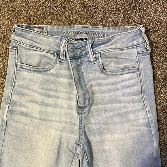 light washed jeans - Picture 2 of 2